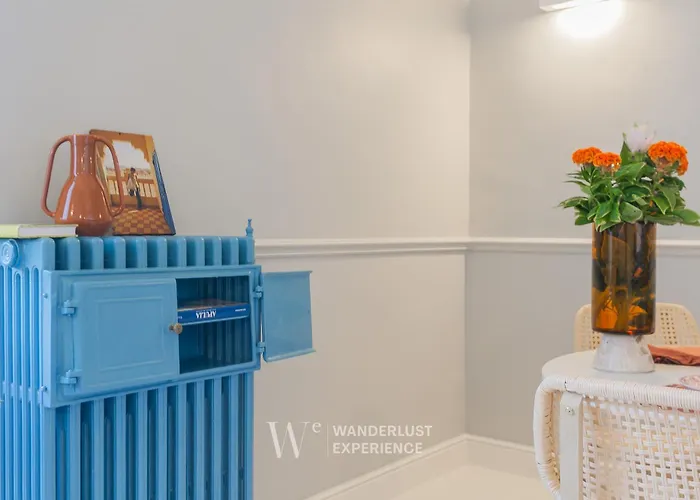 Wanderlust Experience Deco House