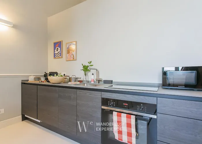 Wanderlust Experience Deco House *