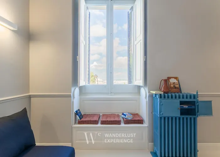 Wanderlust Experience Deco House